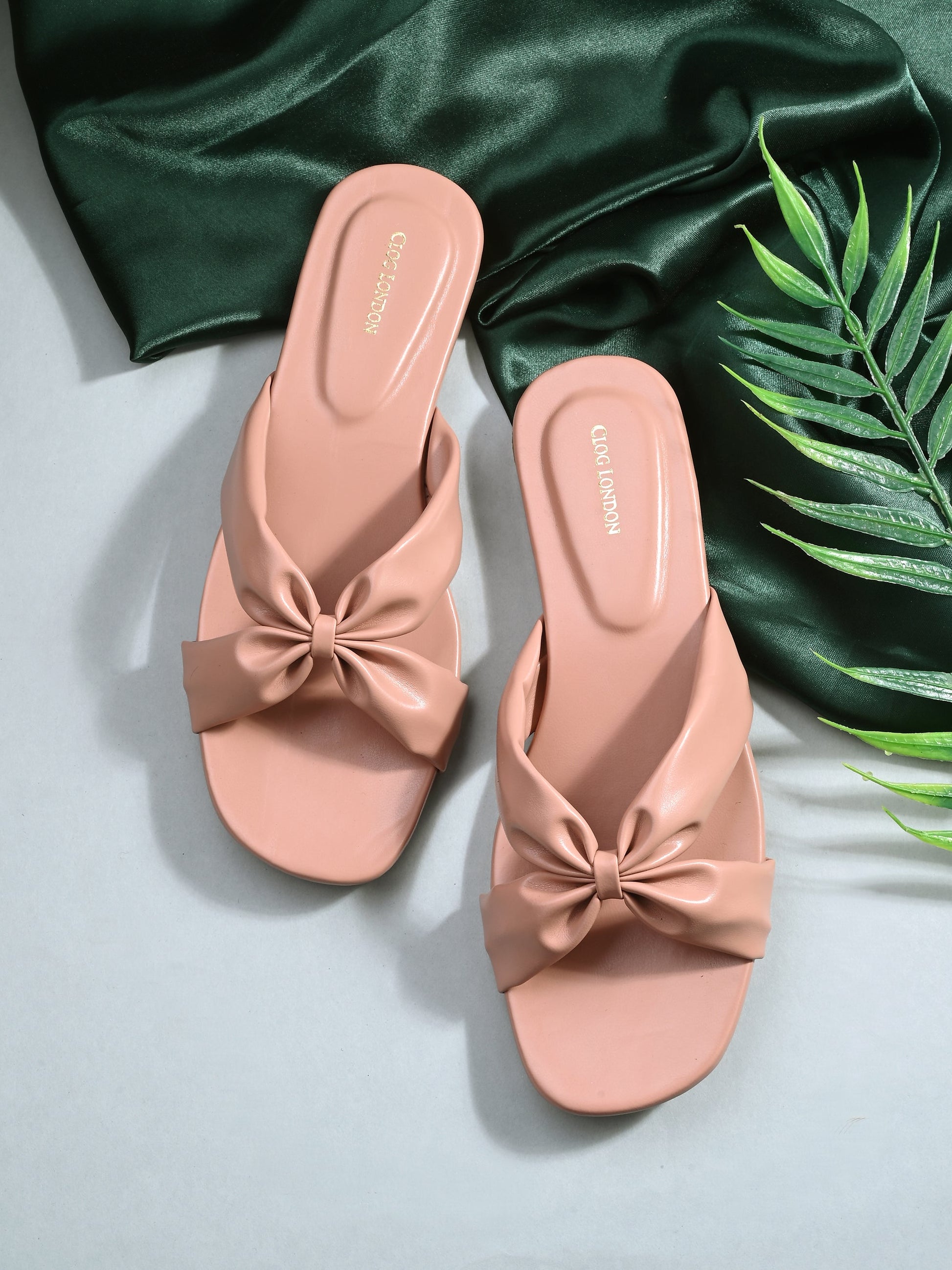 Women flats CLOG LONDON